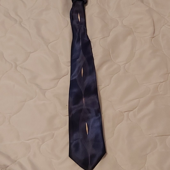 Men's ties - Picture 4 of 7